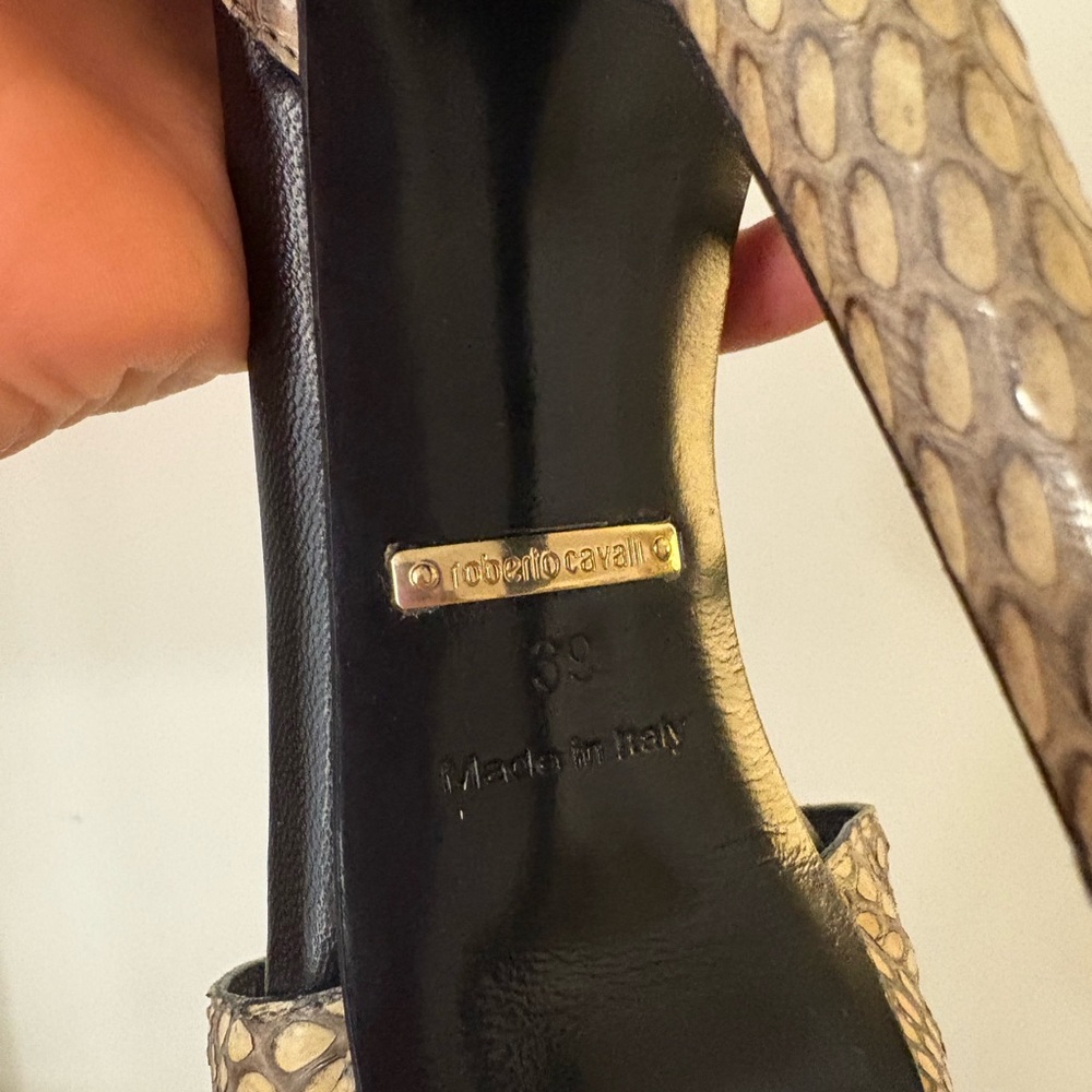 Roberto Cavalli Genuine Snakeskin Platform Heel with Croc Cuff - Picture 2 of 4